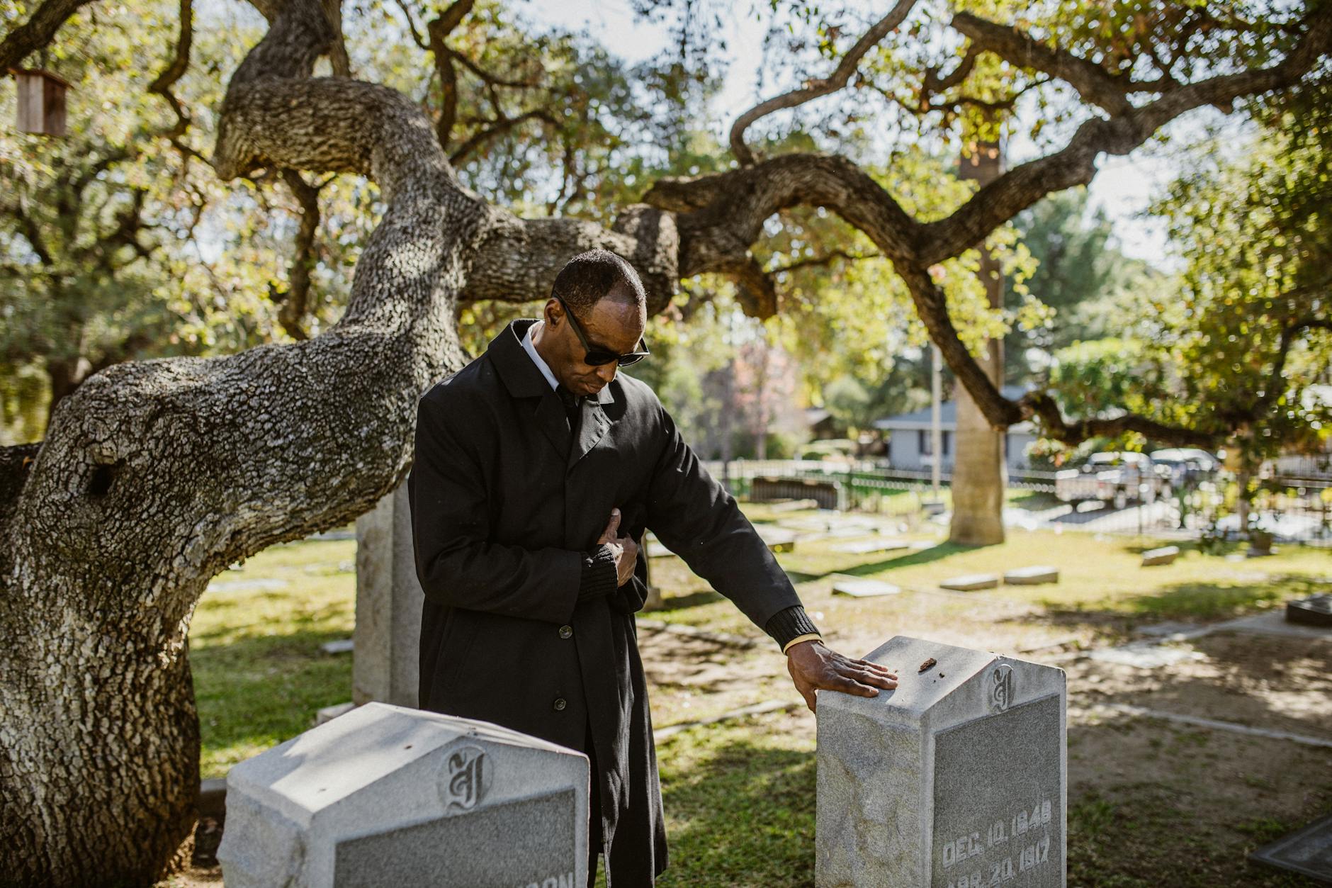 Grave Plot Prices in Your Area: What to Expect