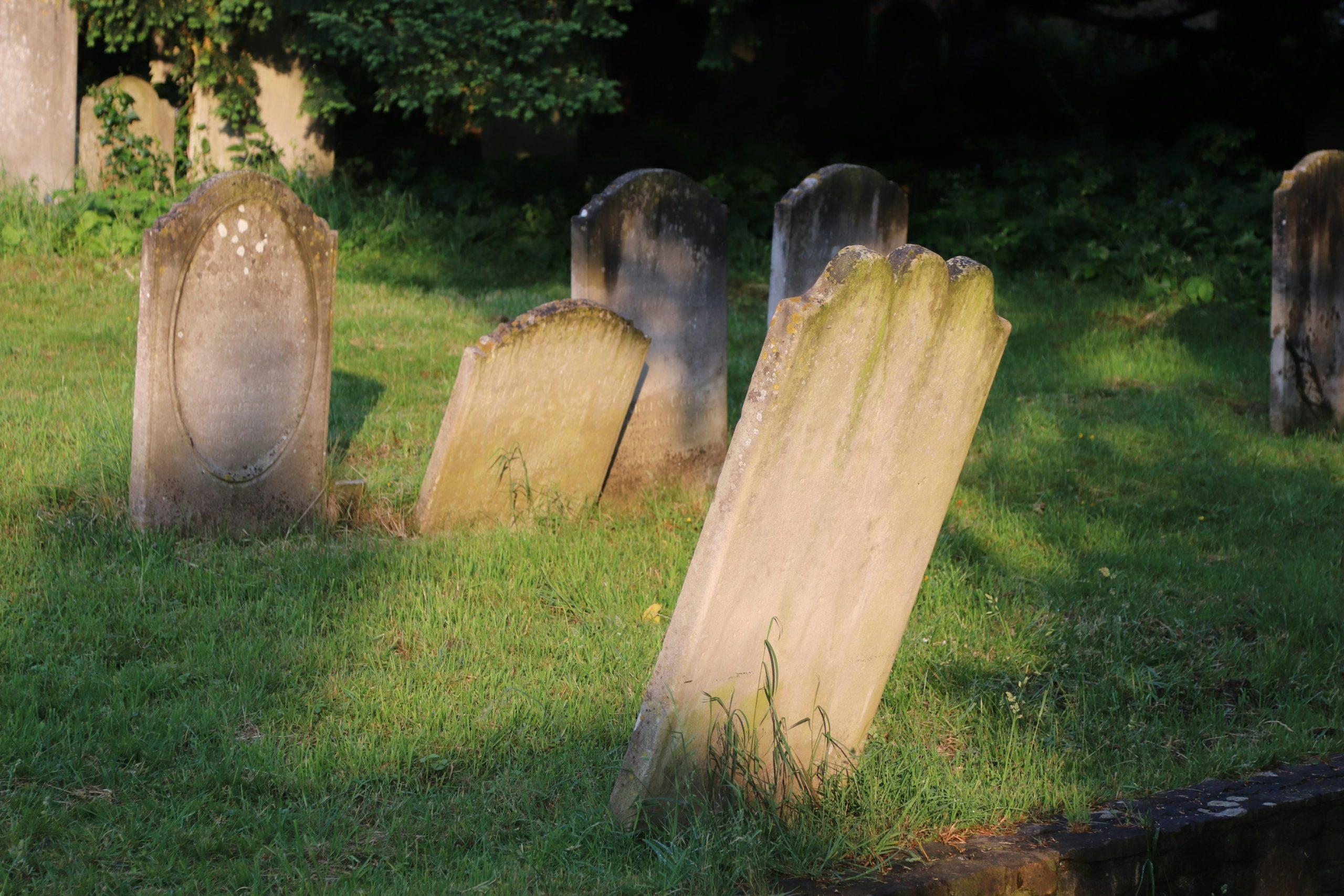 tips for burial plot