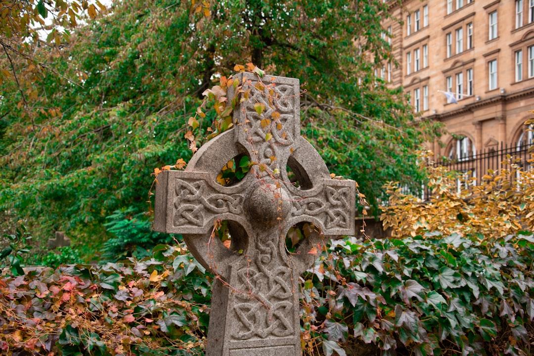 Tombstone Carvings: Adding Personal Touches