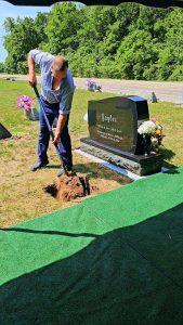 The Advantages of Cemetery Urn Burials: Costs and Practices