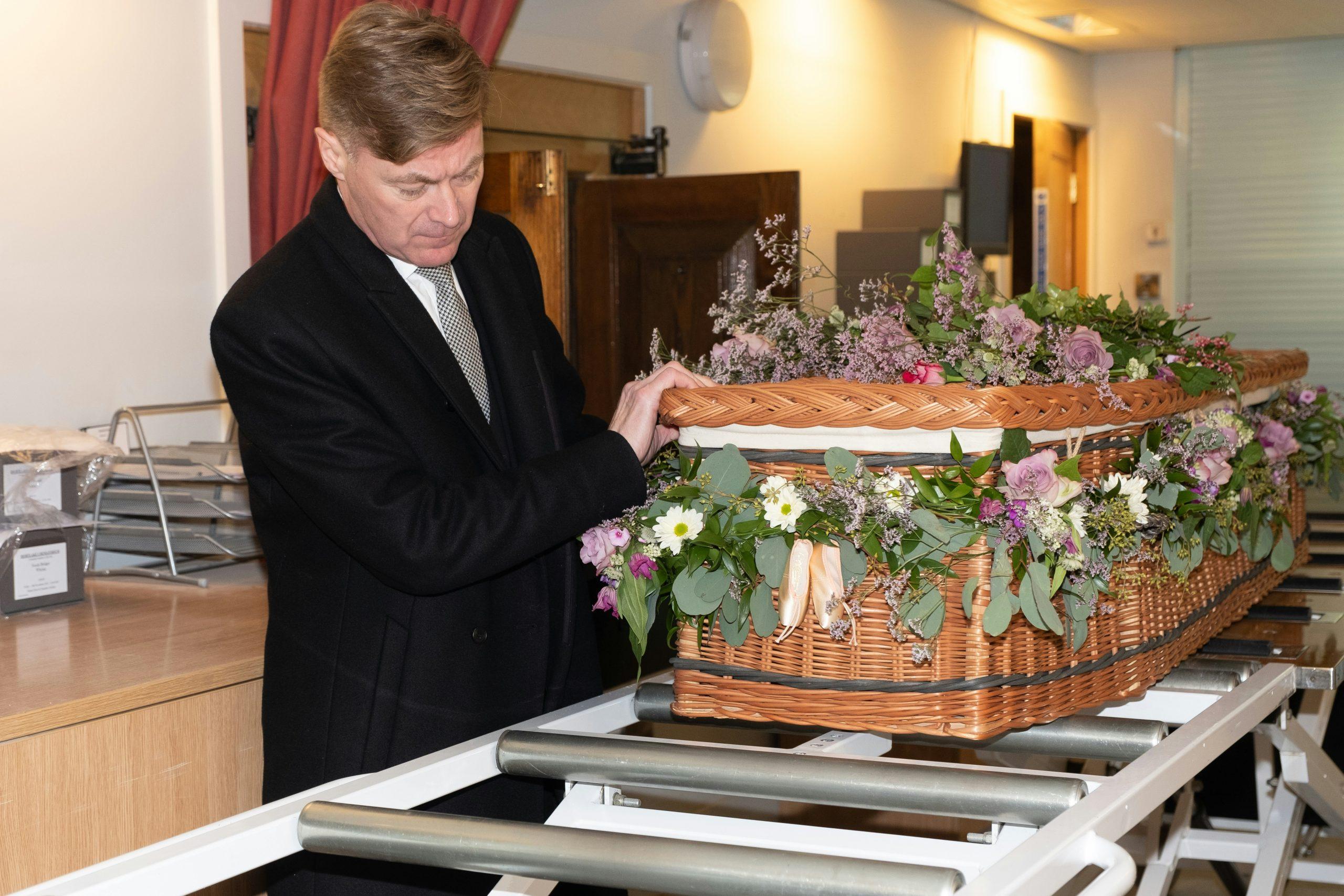burial cost without funeral