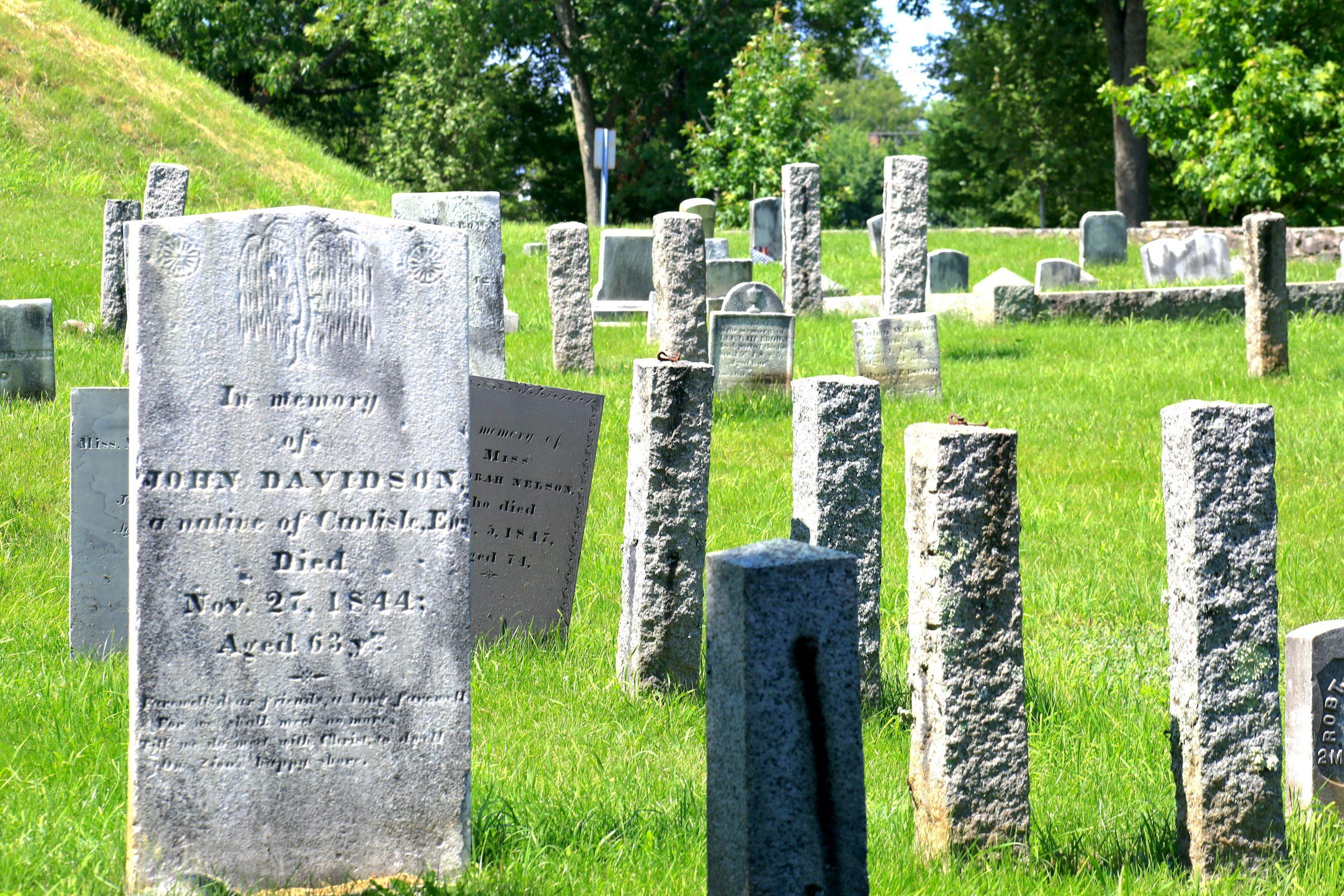 grave stone cost 2026